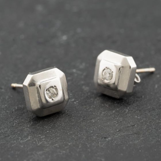 Second Hand 9ct White Gold Diamond Cushion Stud Earrings 41174180