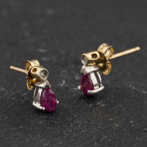 Second Hand 9ct Yellow Gold Ruby & Diamond Teardrop 8mm Stud Earrings 41174436