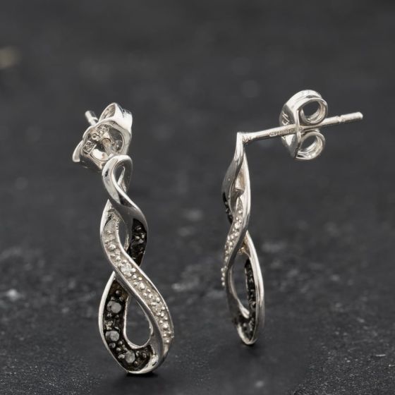 Second Hand 9ct White Gold White Diamond & Black Diamond Crossover 16mm Dropper Earrings 41174691