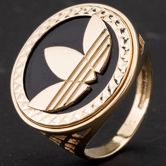 Second Hand 9ct Yellow Gold Adidas Onyx Set Coin Mount Ring 4120293