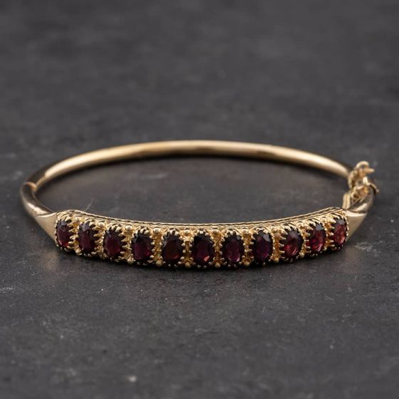 Second Hand Vintage 9ct Yellow Gold Garnet 20cm Hinged Bangle 41211149