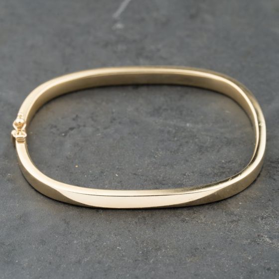Second Hand 9ct Yellow Gold Square Shape Standard Hinged Bangle 41211403