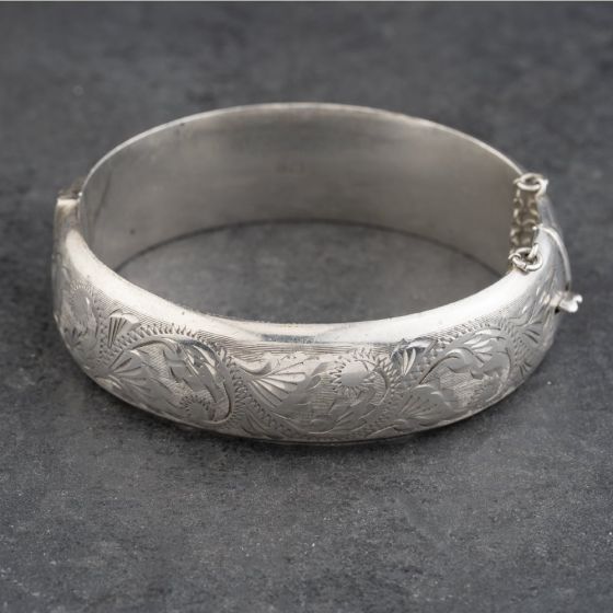 Second Hand Vintage Silver Hand Engraved Hinged Bangle 41211431