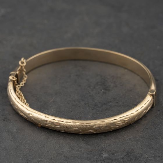 Second Hand Vintage 9ct Yellow Gold Half Engraved Hinged Bangle 41211464