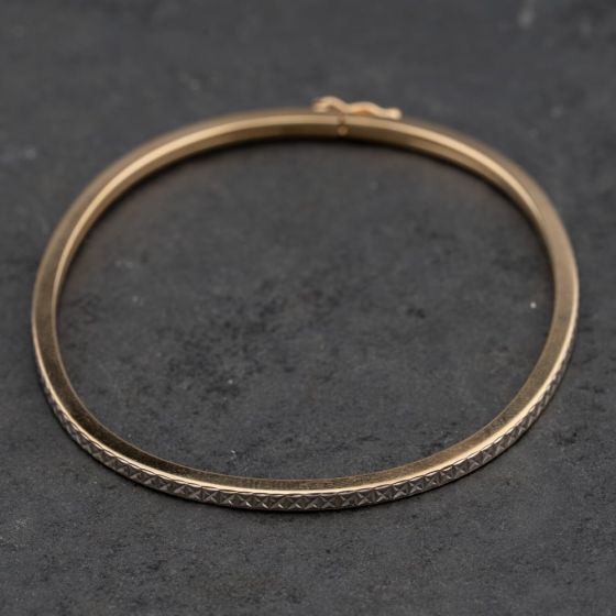 Second Hand 9ct White Gold Patterned Hinged Bangle 41211471