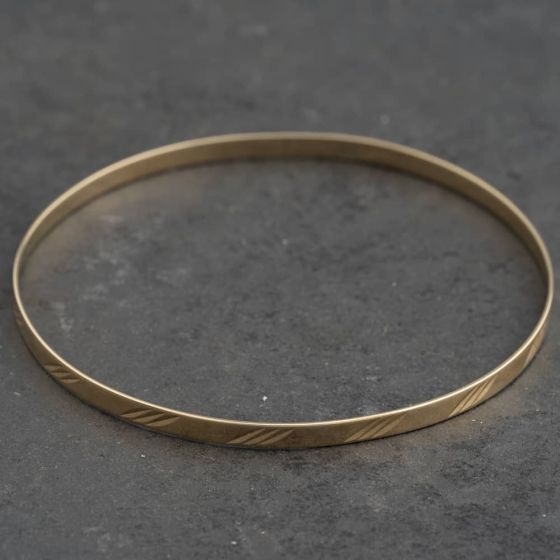 Second Hand 9ct Yellow Gold Engraved Simple Bangle 41211483