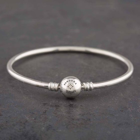 Second Hand Pandora Sterling Silver Moments Lion King Cubic Zirconia 19cm Engraved Bangle 41221034