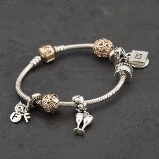 Second Hand Pandora Silver Pandora 7 Assorted Charms And 6.5 Inch Charm Bracelet 41221425