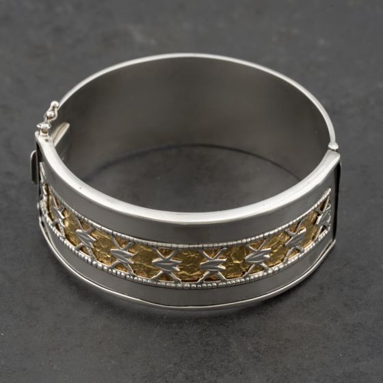 Second Hand Silver With Gold Textured Panel Wide Standard Hinged Bangle 41251523