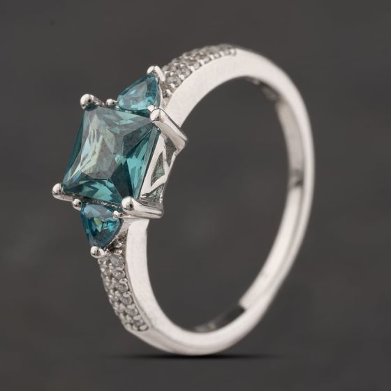 Second Hand Sterling Silver Turquoise & White Cubic Zirconia Dress Ring 41251696