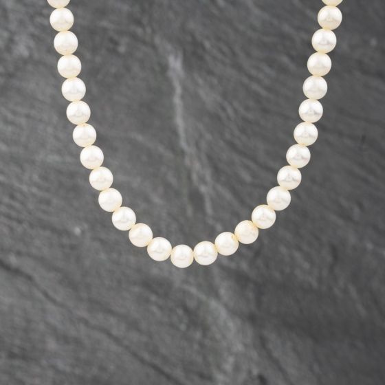 Second Hand Yellow Gold Cultured Pearl 16 Inch Gemstone Necklace 41271039