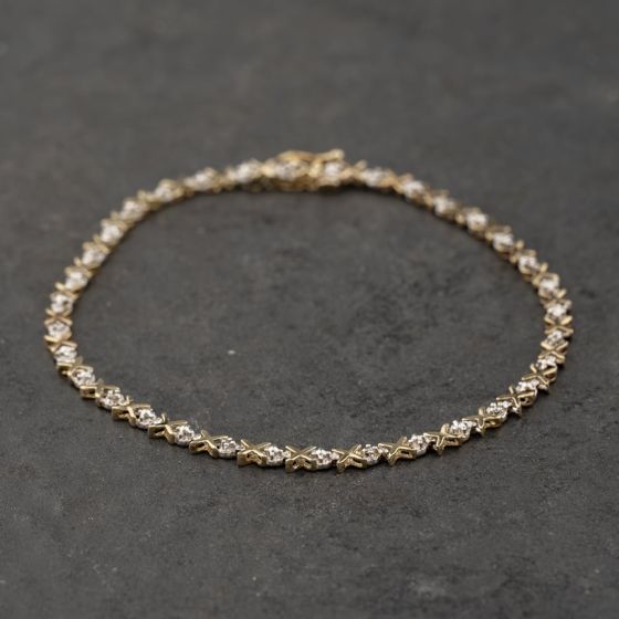 Second Hand 9ct Yellow Gold 0.05ct Diamond Kiss Design 7.5 Inch Bracelet 41281901