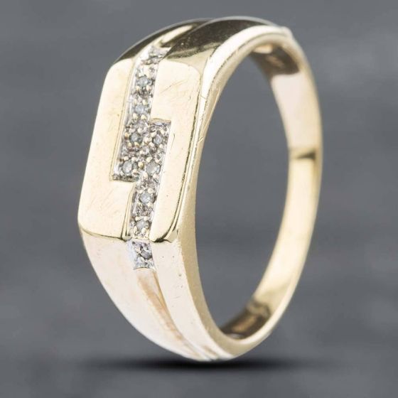 Second Hand 9ct Yellow Gold 0.05ct Single Cut Diamond Oblong Signet Ring 41341202