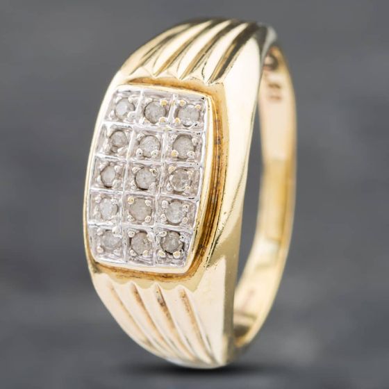 Second Hand 9ct Yellow Gold 0.20ct Diamond Oblong Signet Ring 41341533