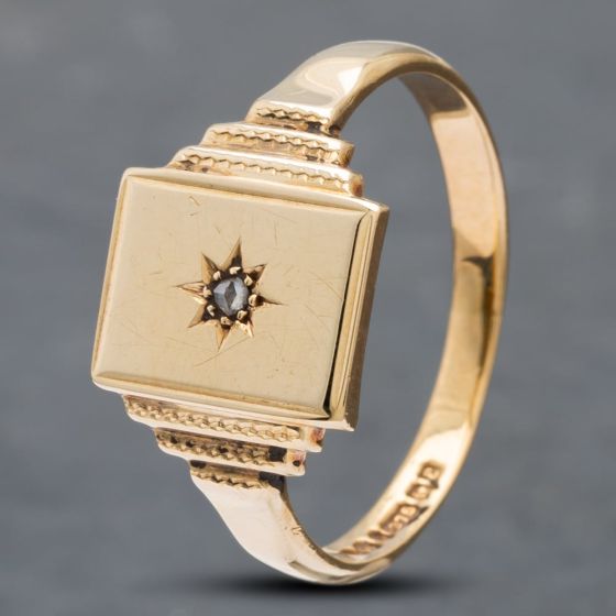 Second Hand Vintage 9ct Yellow Gold Diamond Oblong Tiered Shoulders Signet Ring 41341580