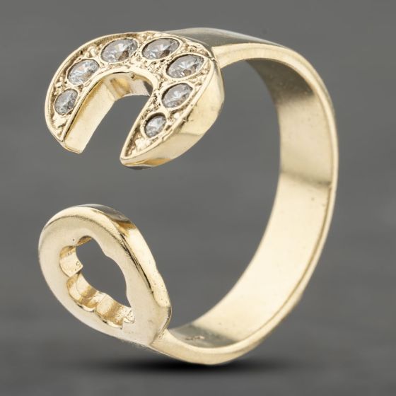 Second Hand 9ct Yellow Gold Cubic Zirconia Spanner Signet Ring 41342020