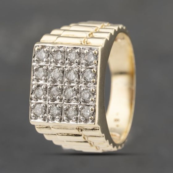 Second Hand 9ct Yellow Gold Diamond Sixteen Stone Square Signet Ring 41342099