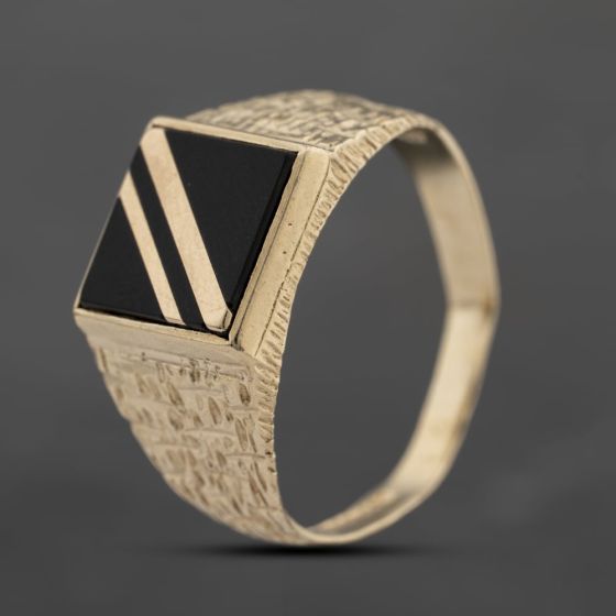 Second Hand 9ct Yellow Gold Onyx Square Signet Ring 41342164