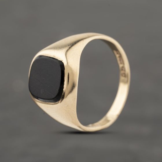 Second Hand 9ct Yellow Gold Onyx Cushion Signet Ring 41342257