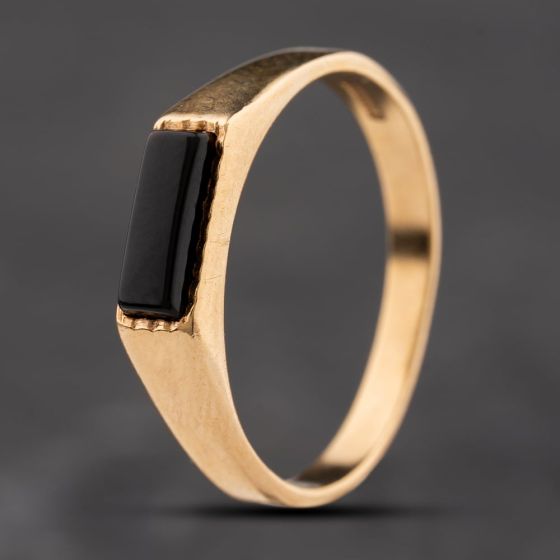 Second Hand 9ct Yellow Gold Onyx Oblong Signet Ring 41342411
