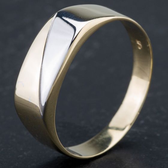 Second Hand 9ct White and Yellow Gold Oblong Signet Ring 4134305