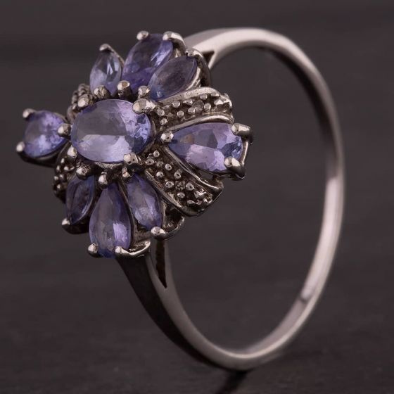 Second Hand White Gold Purple Tanzanite Diamond Flower Ring 4136943