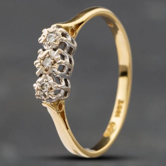 Second Hand Vintage Yellow Gold Diamond Three Stone Ring 41381382