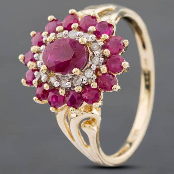 Second Hand 9ct Yellow Gold Ruby & Diamond Oval Three Tier Cluster Ring 41381832