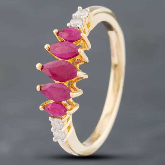 Second Hand 9ct Yellow Gold 0.78ct Marquise Cut Ruby & 0.10ct Single Cut Diamond Five Stone Ring 41381883