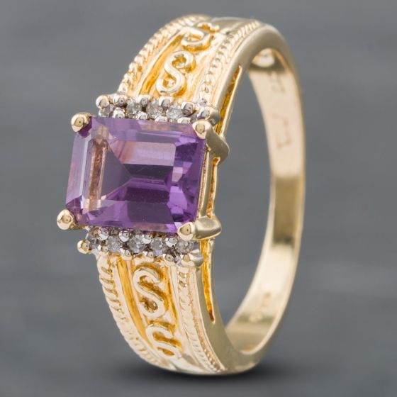 Second Hand 9ct Yellow Gold Amethyst & Diamond Oblong Shape With Swirl Design Shoulders Dress Ring 41382246