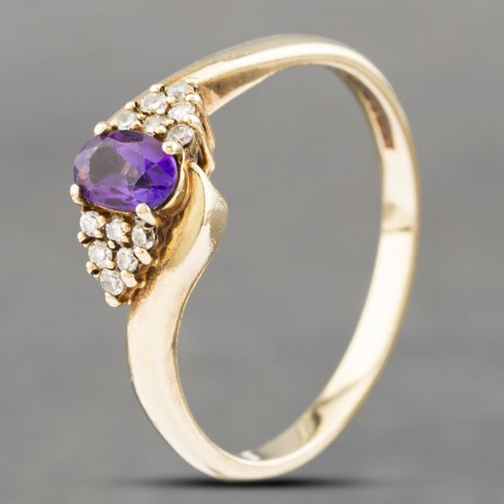 Second Hand 9ct Yellow Gold Amethyst & 0.15ct Brilliant Cut Diamond Cluster Ring 41382413