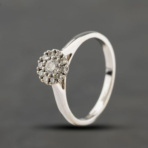 Second Hand 18ct White Gold 0.25ct Brilliant Cut Diamond Cluster Ring 41382585