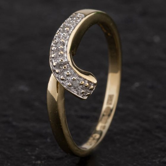 Second Hand 9ct White Gold 0.25ct Diamond Half Wishbone Ring 4138270