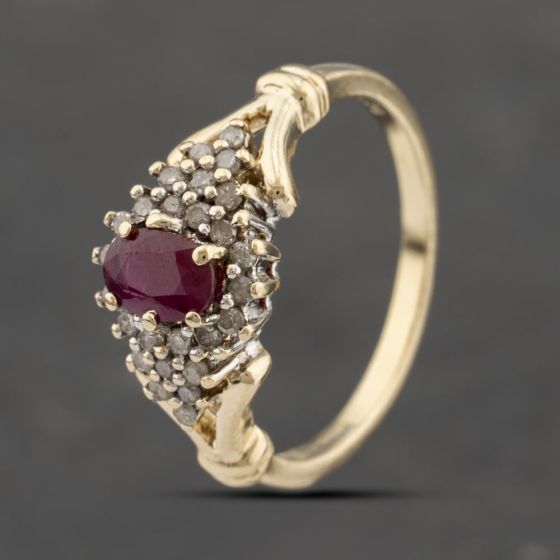 Second Hand 9ct Yellow Gold Ruby & Diamond Cluster Ring 41383424