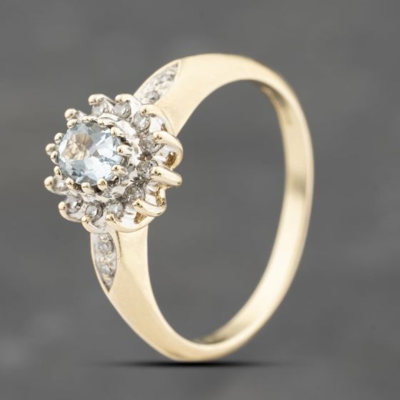 Second Hand 9ct Yellow Gold Aquamarine & 0.15ct Brilliant Cut Diamond Cluster Ring 41383721