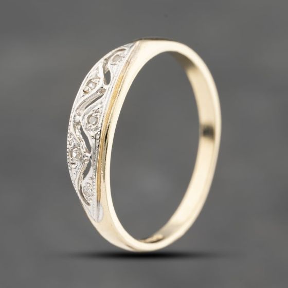 Second Hand 9ct Yellow Gold 0.05ct Brilliant Cut Diamond Open Cut Wave Style Dress Ring 41383846