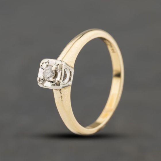 Second Hand 9ct Yellow Gold 0.07ct Brilliant Cut Diamond Solitaire Ring 41383857