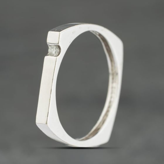 Second Hand 9ct White Gold Diamond Oblong Signet Ring 41383948