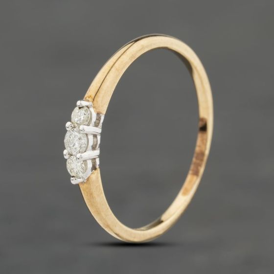 Second Hand 9ct Yellow Gold Brilliant Cut Diamond Three Stone Ring 41383996