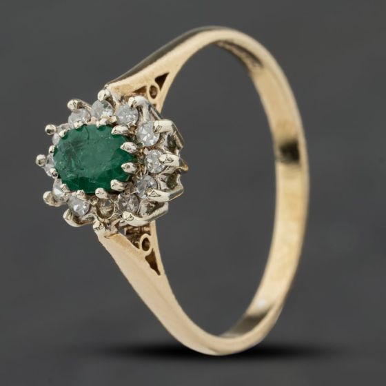 Second Hand 9ct Yellow Gold Emerald & 0.18ct Diamond Flower Cluster Ring 41384010