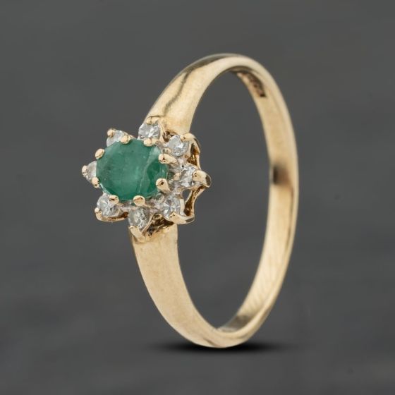 Second Hand 9ct Yellow Gold Emerald & 0.10ct Brilliant Cut Diamond Flower Dress Ring 41384012