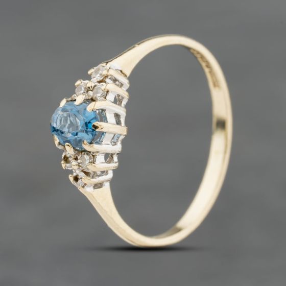 Second Hand 9ct Yellow Gold Blue Topaz & 0.09ct Diamond Cluster Ring 41384134