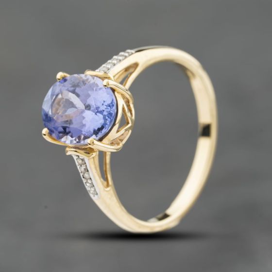 Second Hand 9ct Yellow Gold Tanzanite & Diamond Oval Dress Ring 41384223
