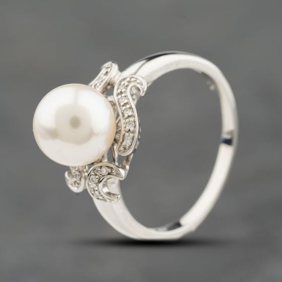 Second Hand 14ct White Gold Cultured Pearl & Diamond Swirl Design Dress Ring 41384224