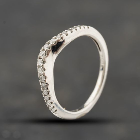 Second Hand 18ct White Gold 0.15ct Brilliant Cut Diamond Wishbone Ring 41384365
