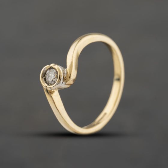 Second Hand 9ct Yellow Gold 0.10ct Brilliant Cut Diamond Twist Solitaire Ring 41384471