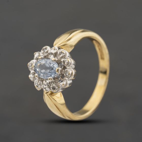 Second Hand 9ct Yellow Gold Blue Topaz & 0.04ct Diamond Oval Cluster Ring 41384515