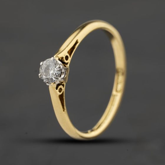 Second Hand Vintage Yellow Gold 0.22ct Brilliant Cut Diamond Solitaire Ring 41384702