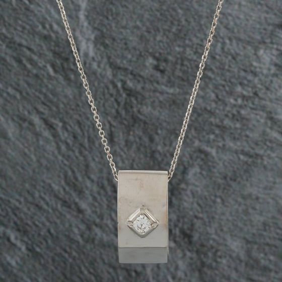 Second Hand 14ct White Gold 0.41ct Brilliant Cut Diamond Pendant & 17 Inch Trace Chain 4139399