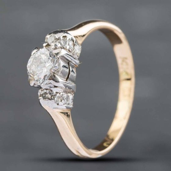 Second Hand 9ct Yellow Gold Brilliant Cut Diamond Shoulder Set Solitaire Ring 414801145